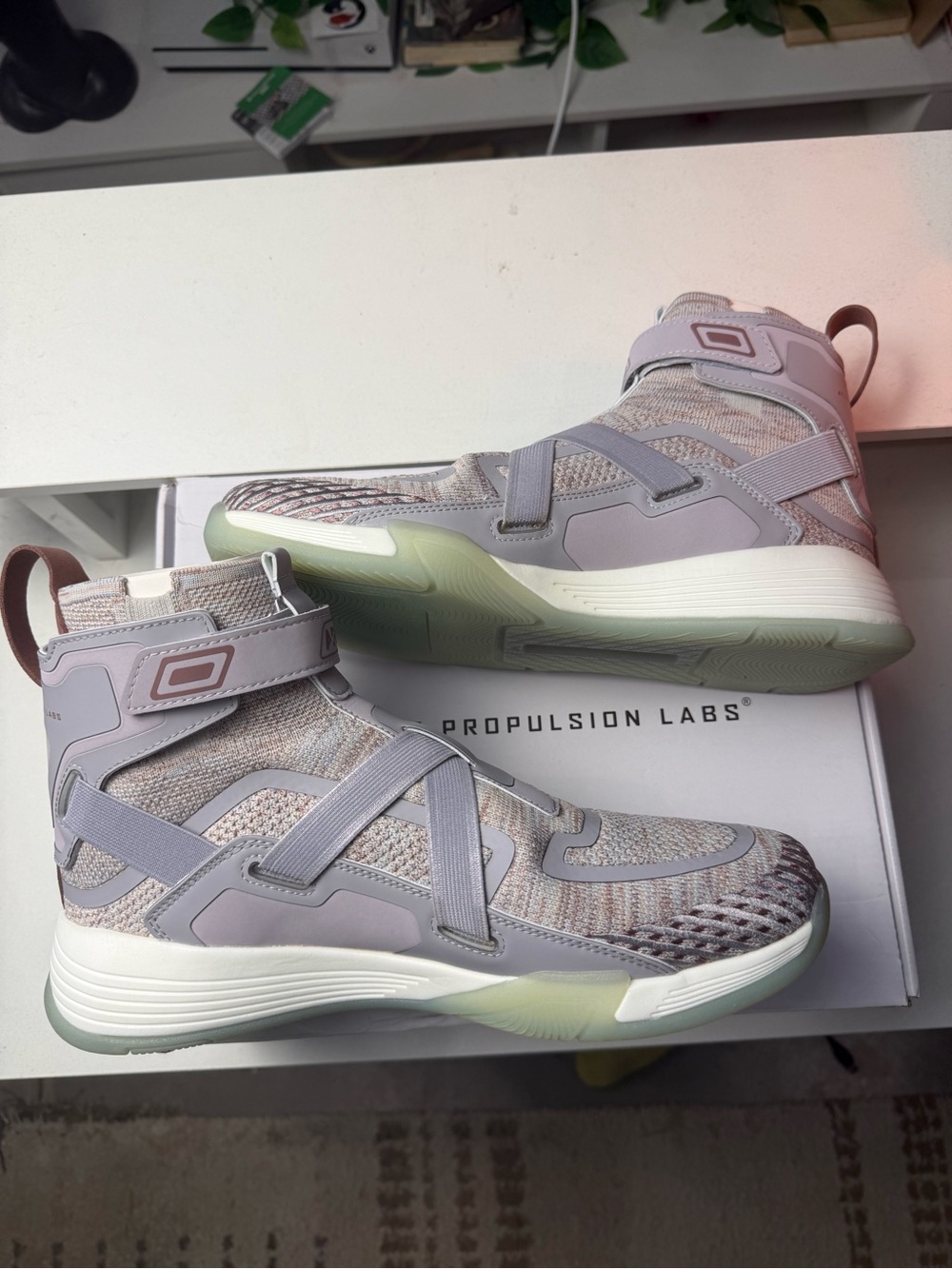 APL Super Future Men’s 10.5 High-Top Knit Athletic Sneakers in Light Gray